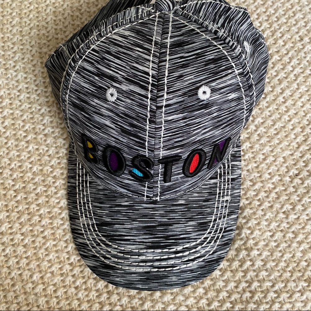 NWT Boston ladies hat